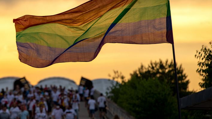 Lgbtiq Im Sport Die Uefa Hat Dazu Keine Haltung Und Bisher Keine Losungen Rbb24