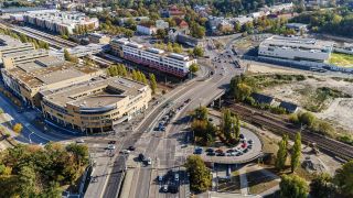 Archivbild:Luftbild des Potsdamer Hauptbahnhofs und der Bahnhofspassagen am 06.10.2018.(Quelle:imago images/R.Weisflog)