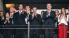 Prinz George (l-r), William, Prinz von Wales, UEFA-Präsident Aleksander Ceferin, König Felipe VI von Spanien und Prinzessin Sofia applaudieren am 14.07.2024 vor Spielbeginn auf der Tribüne (Quelle: dpa/Robert Michael)