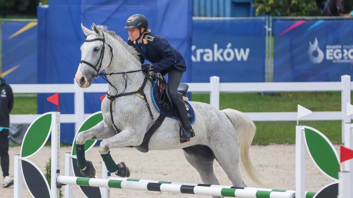 Annika Zillekens Springreiten (Quelle: IMAGO / Newspix)