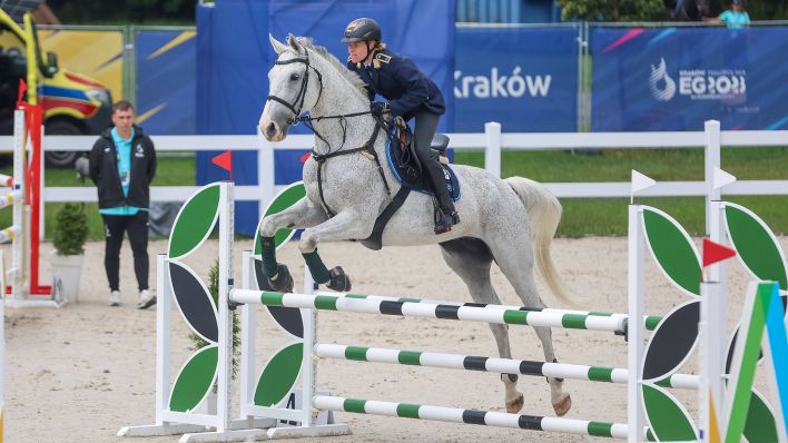 Fünfkämpferin Annika Zillekens beim Springreiten (Bild: Imago Images/Newspix)