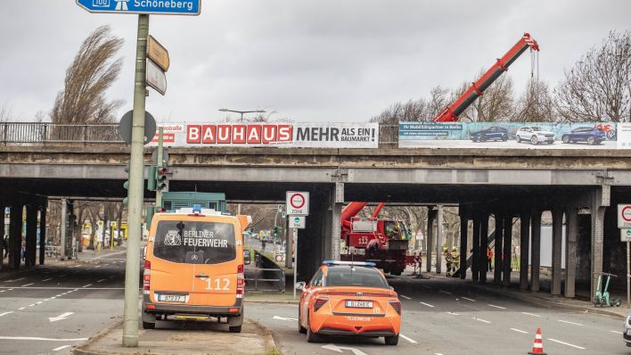 Eisenbahnbrücken am Tempelhofer Damm in Berlin (Bild: imago images/A. Friedrichs)