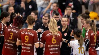 Die Volleyballerinnen des SC Potsdam während eines Spiels. (Archiv) Quelle: imago images/Beautiful Sports