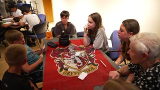 Schüler in Prenzlau lernen mit Hilfe von Harry Potter Plattdeutsch